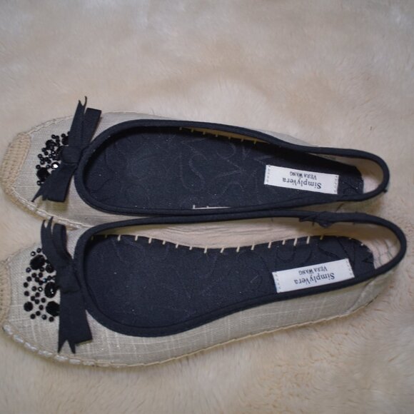 Simply Vera Wang Espadrilles Flats Beige Black Embellished Slip-On Size 7.5 - Picture 3 of 12